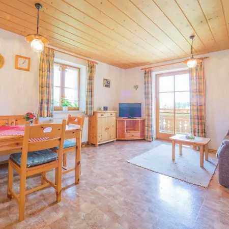 Exquisite Apartment In Steingaden Near Ski Area * Bernbeuren