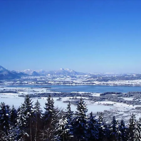 Exquisite Apartment In Steingaden Near Ski Area Bernbeuren